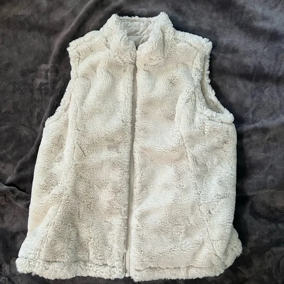 トップス stein WOOL FUR REVERSIBLE VEST Ivory Chevron Reversible Faux Fur Zip Vest Collections